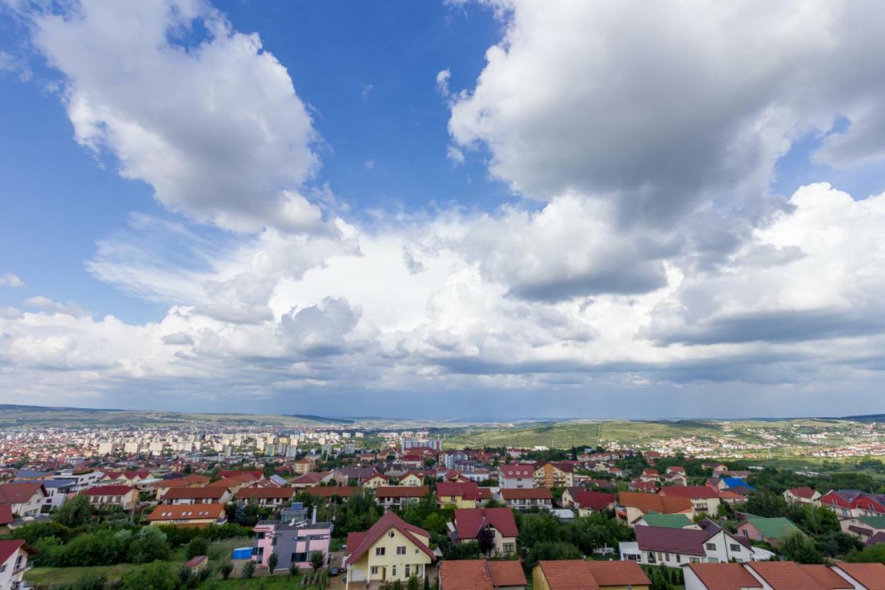 My Place Grand Hill Клуж-Напока Экстерьер фото